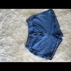 High waisted American Eagle Shorts